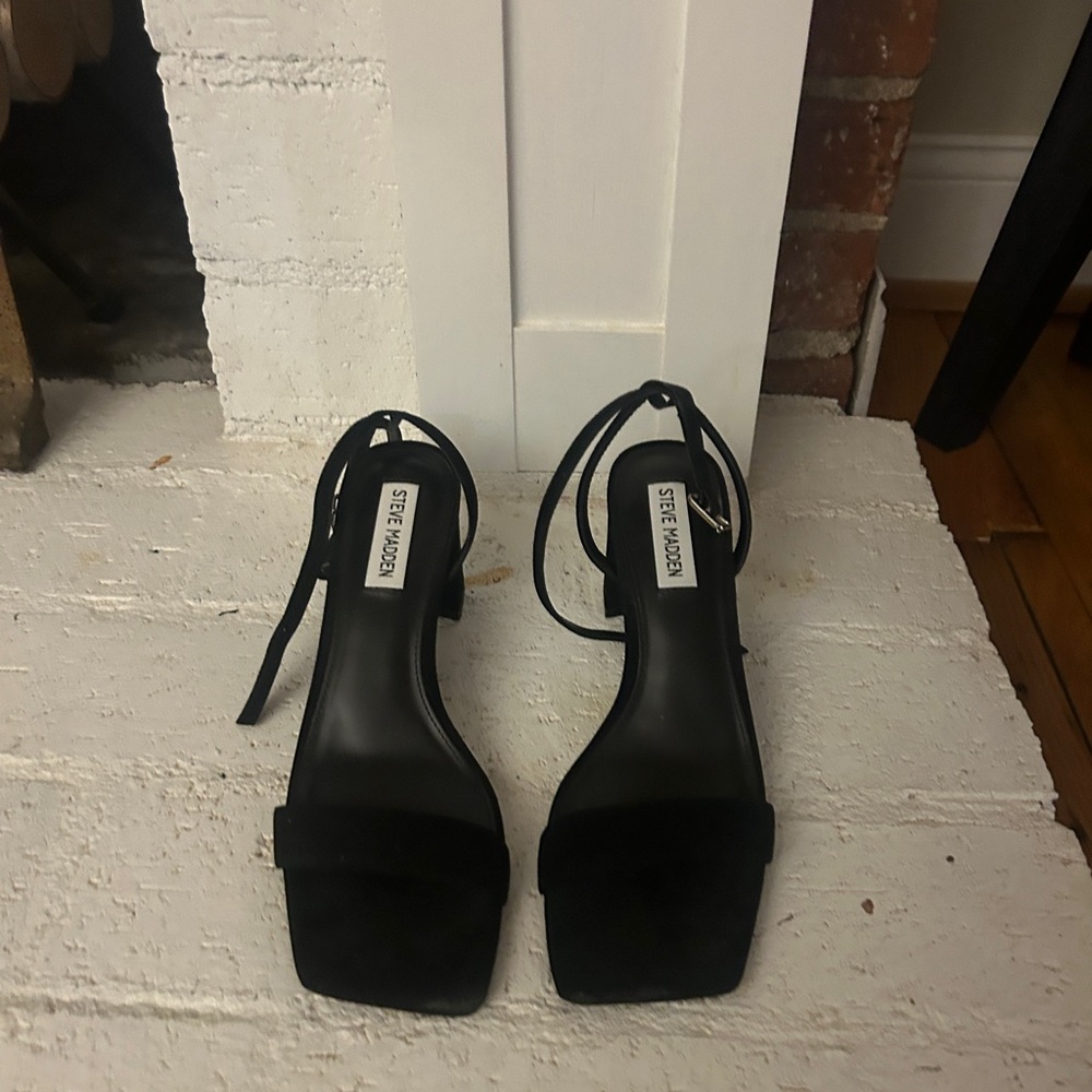 Steve Madden Black Square-Toe Ankle Tie Heels- worn once!